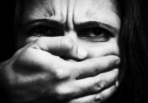 Article : L’envers du confinement : les violences conjugales