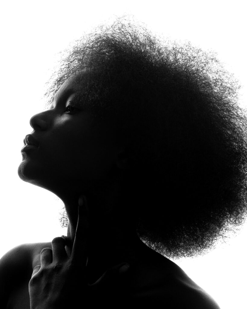 Article : Naître fille, être femme